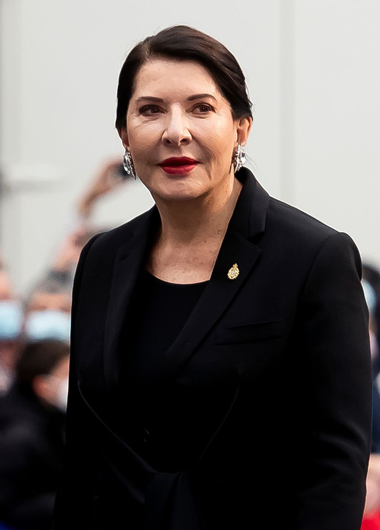 Η Marina Abramović δημιουργεί τα δικά της καλλυντικά, εμπνευσμένα από τη φύση 2