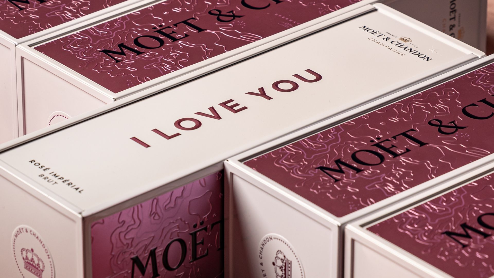 Spread the love with Moët & Chandon 1