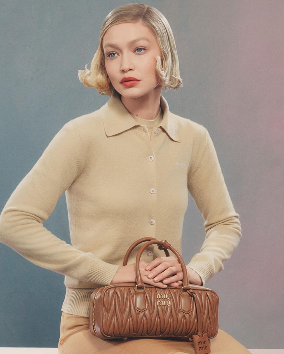 Gigi Hadid: Τα εκπληκτικά vintage πορτραίτα της για την καμπάνια Miu Miu 4