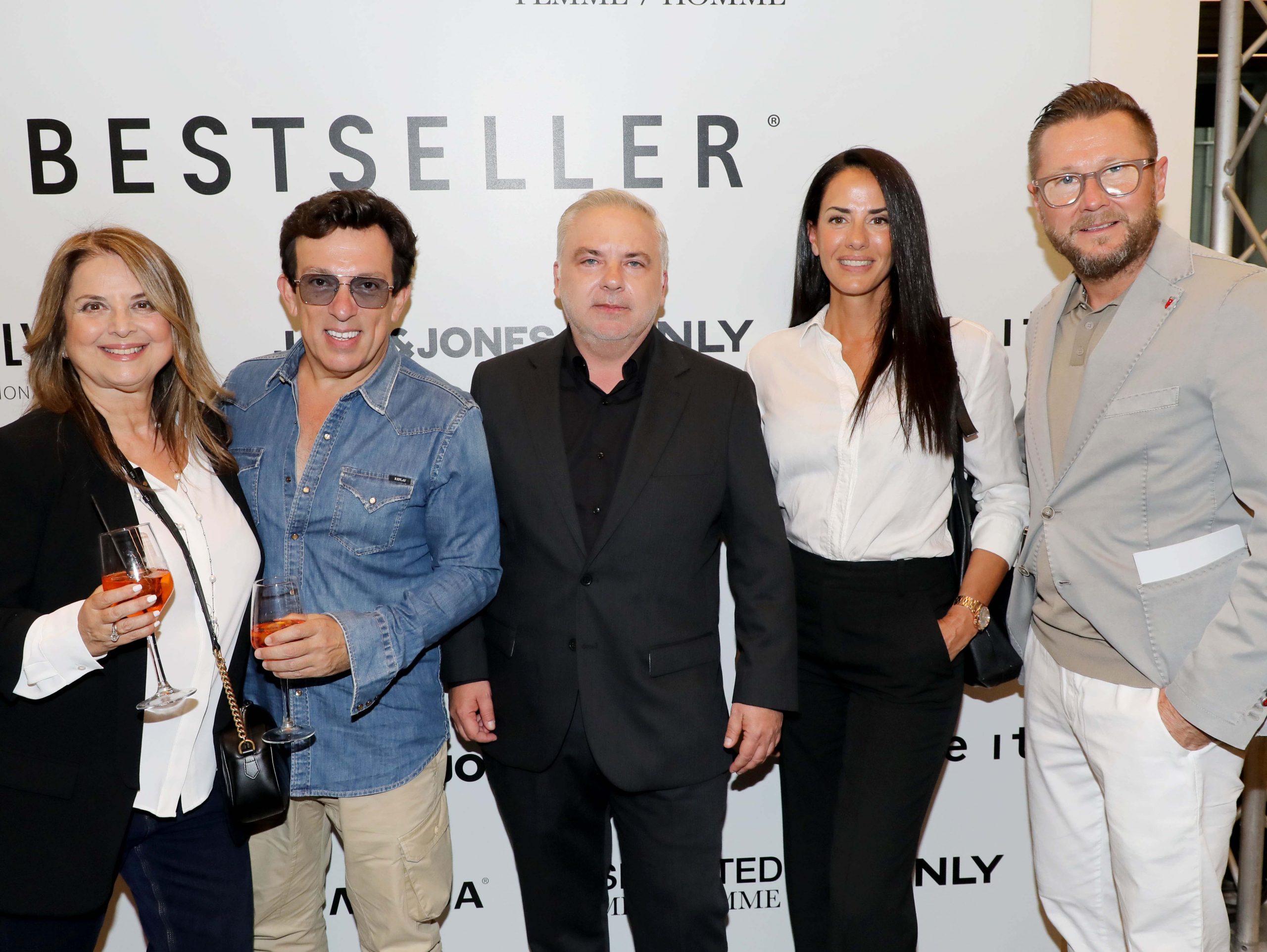 “Bestseller” opening party 7