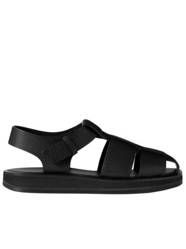 Fisherman sandals: Βρήκαμε τα ωραιότερα «άσχημα» σανδάλια για ψαγμένες εμφανίσεις με στιλ 2