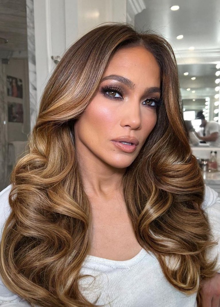 O hairstylist της Jennifer Lopez αποκάλυψε τα αγαπημένα του hair hacks κι έγιναν αμέσως viral στο TikTok 2