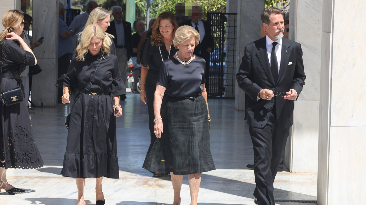 Kηδεία πρίγκιπα Μιχαήλ – Μαρί Σαντάλ, Σοφία της Ισπανίας και άλλες παρουσίες στο τελευταίο αντίο