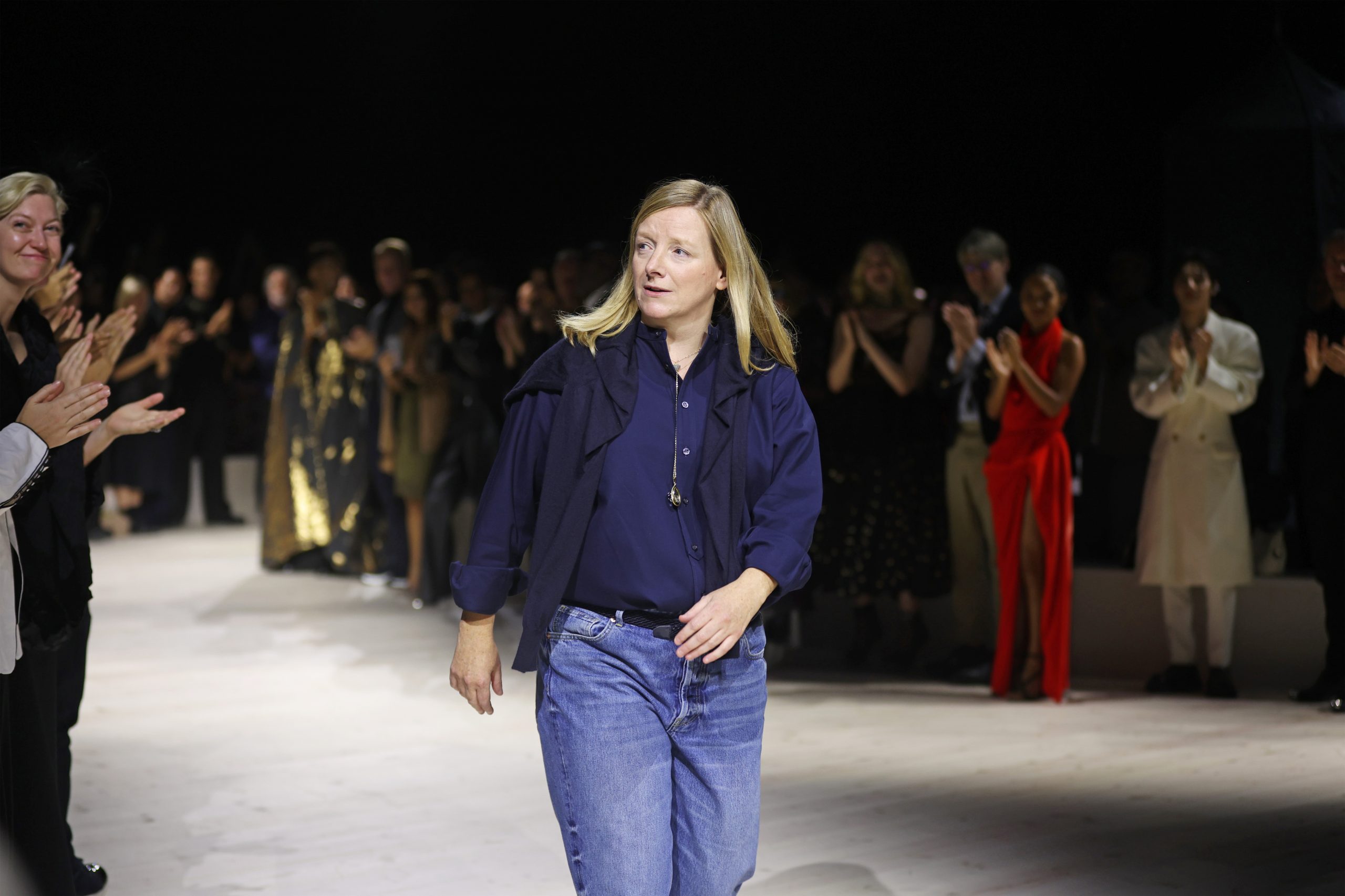 Η Sarah Burton είναι η νέα creative director του Givenchy 2