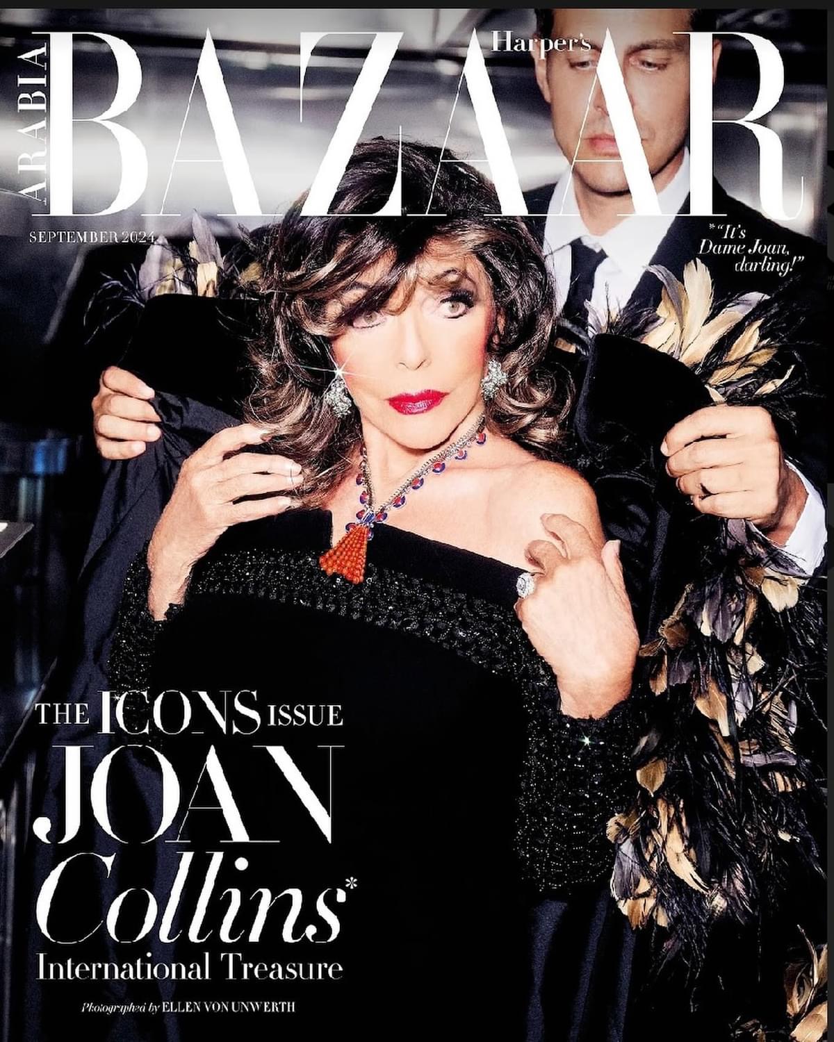 Joan Collins: Cover Girl στα 91 της χρόνια 3