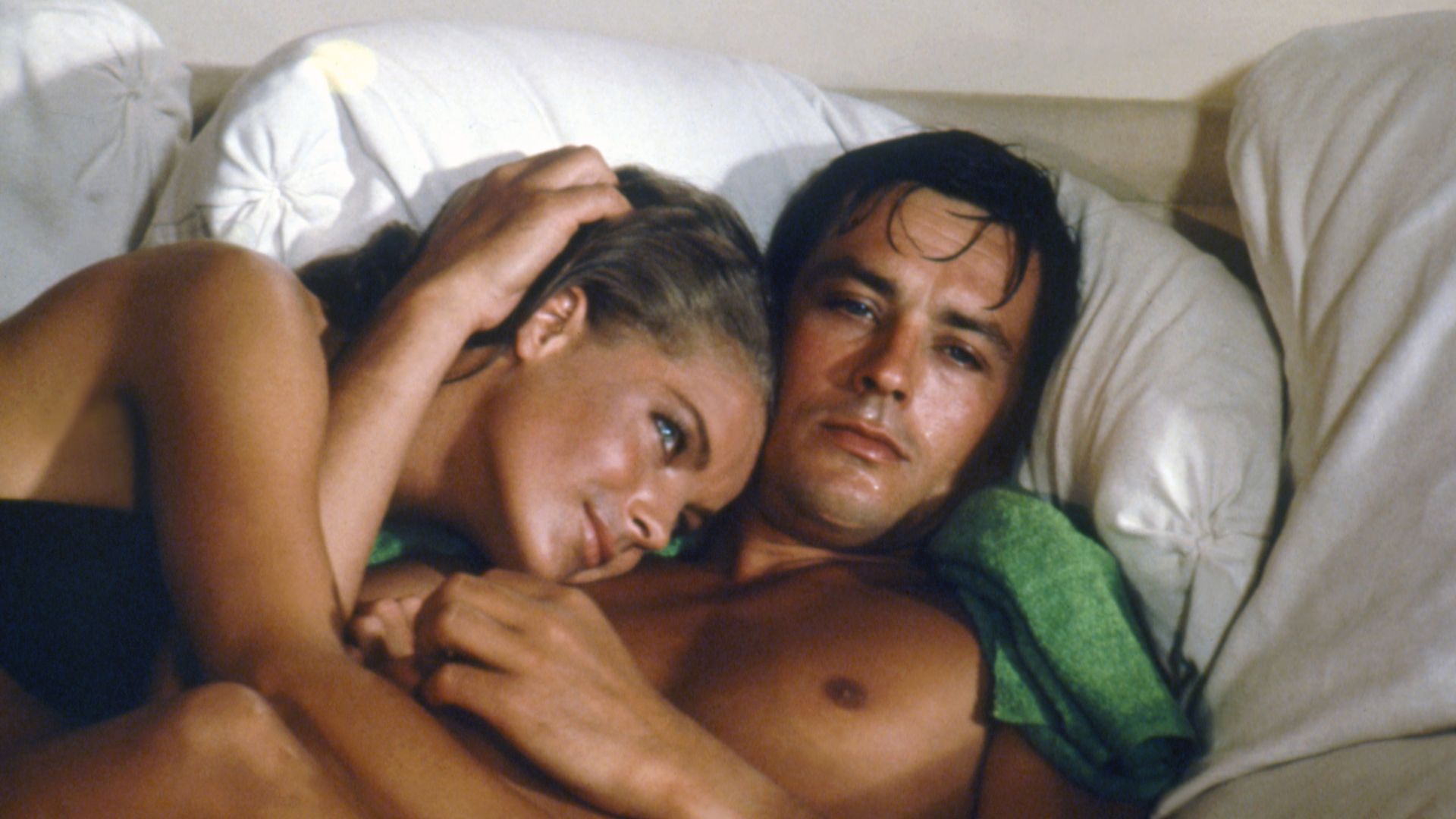 Το παθιασμένο ειδύλλιο του Alain Delon με τη Romy Schneider σε μια σπάνια φωτογραφία 2