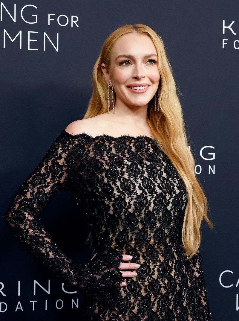 Το “American manicure” της Lindsay Lohan είναι η νέα εκδοχή του κλασικού γαλλικού 2